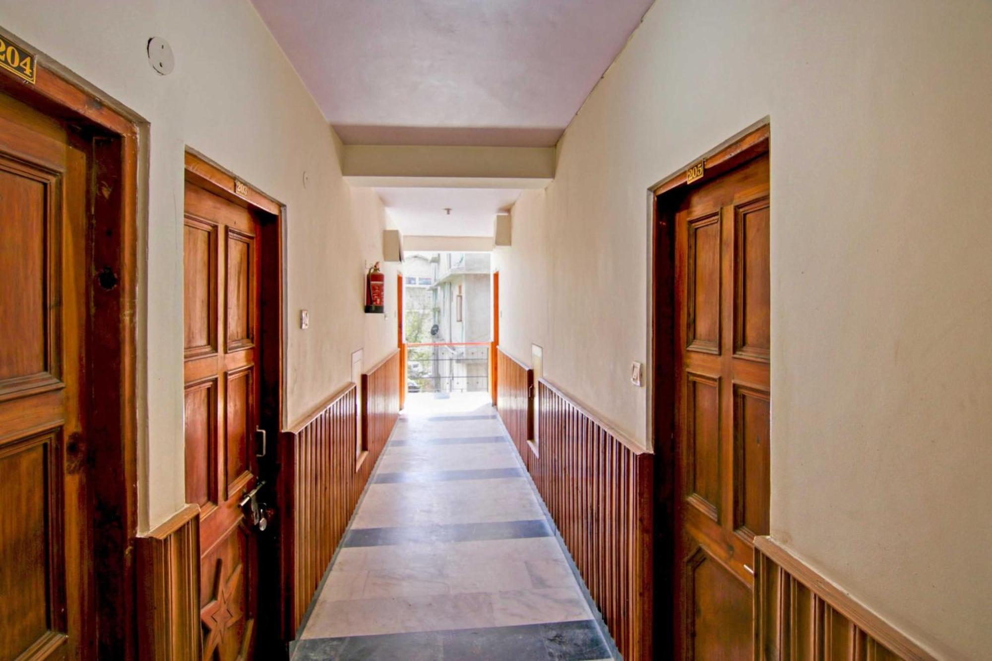 Hotel O Kundan Inn Manāli Zewnętrze zdjęcie
